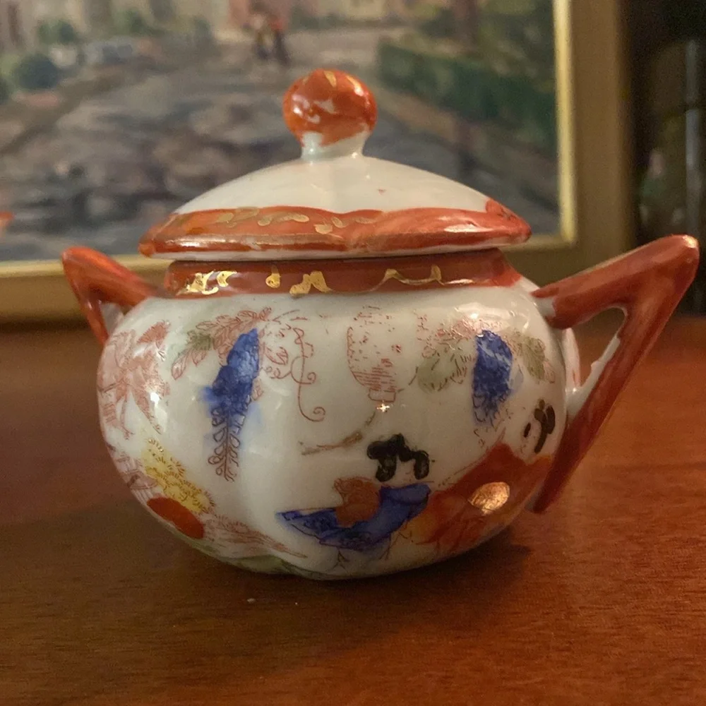 Vintage footed bowl and covered small dish made in Japan